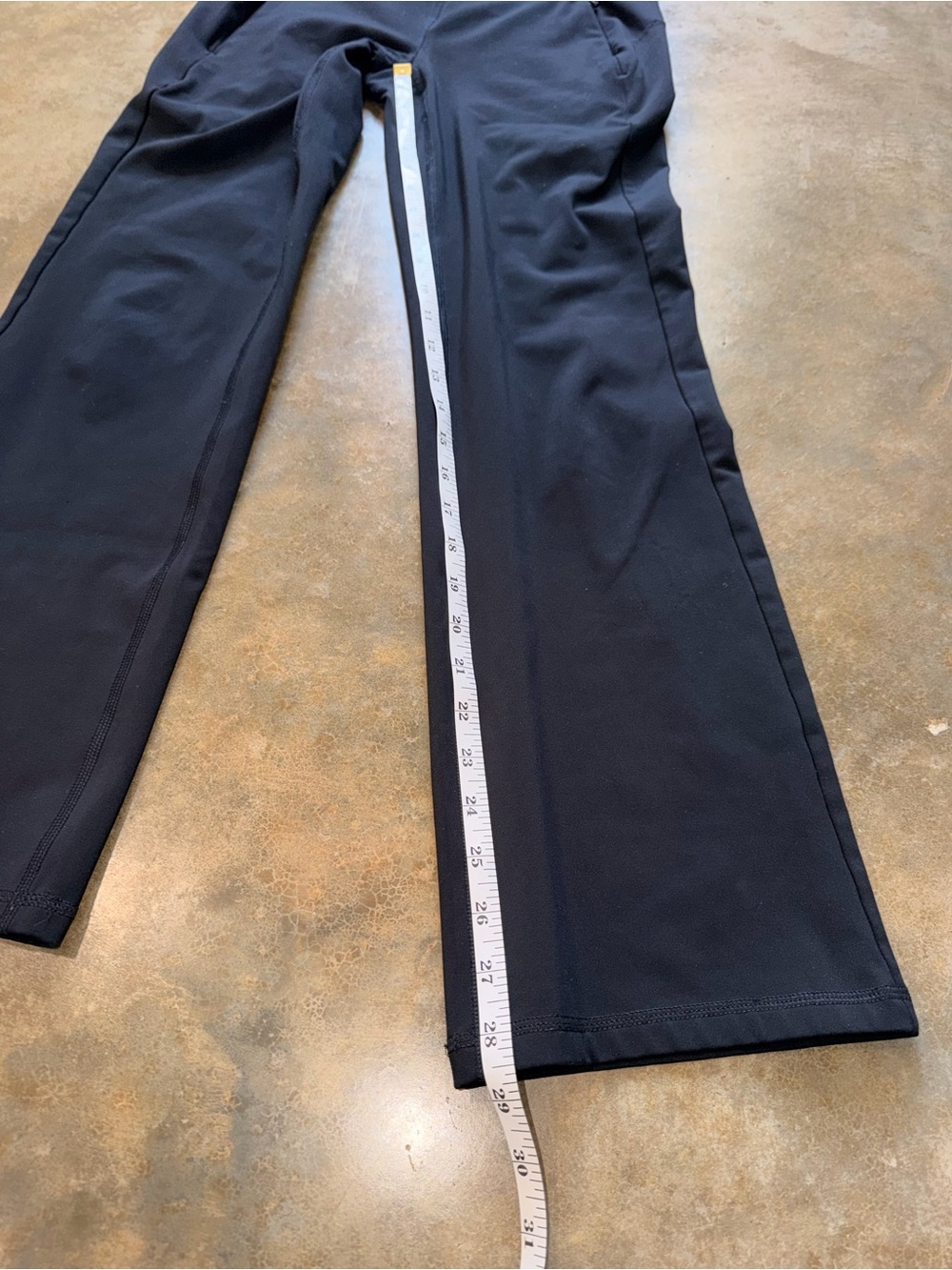 Spyder Women's Black Flare Active Leggings with Zipper Pockets Size S - Picture 7 of 12